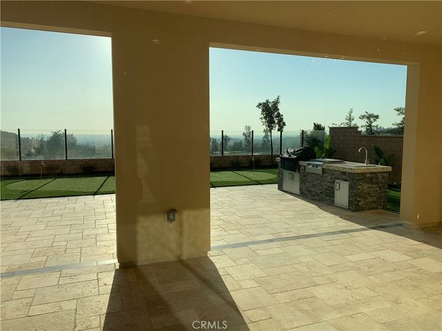 222 Clear Falls, Irvine, CA 92602
