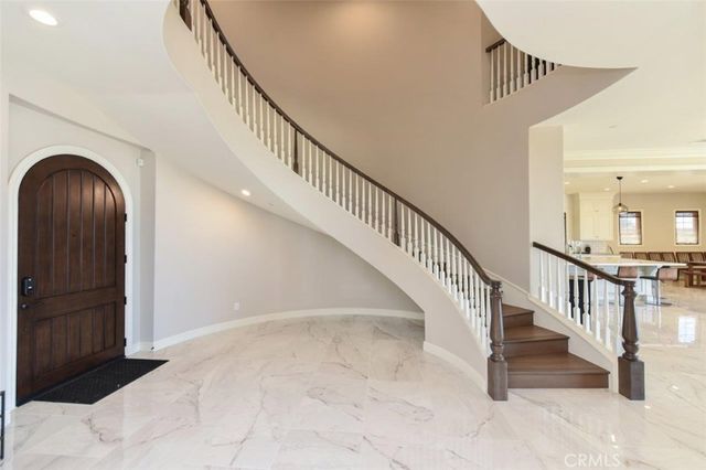 222 Clear Falls, Irvine, CA 92602
