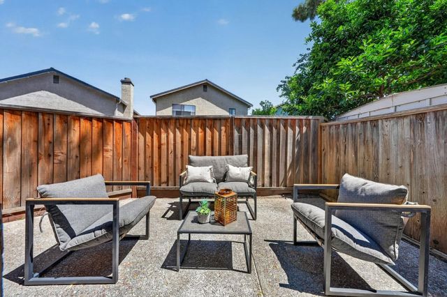 38717 Huntington Circle, Fremont, CA 94536