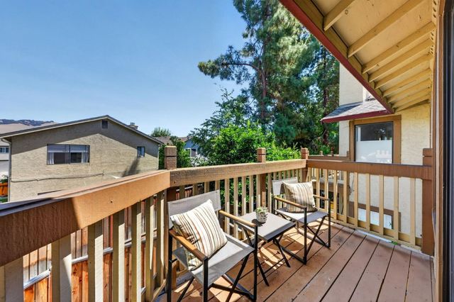 38717 Huntington Circle, Fremont, CA 94536