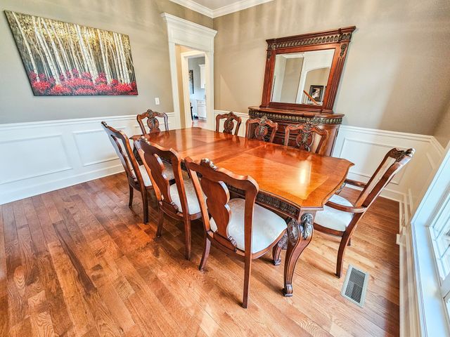 105 N Point Cir, N, Shelbyville, TN 37160