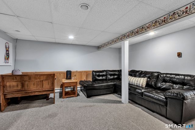 19 Hillside Drive, Ellington, CT 06029