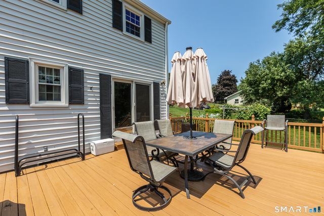 19 Hillside Drive, Ellington, CT 06029