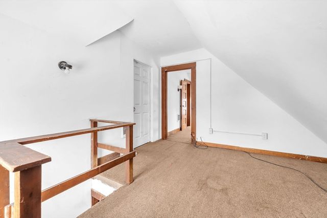 393 Saint James Avenue, Springfield, MA 01109