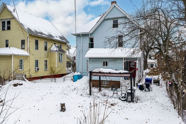 393 Saint James Avenue, Springfield, MA 01109