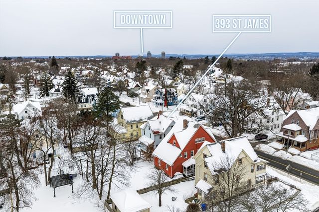 393 Saint James Avenue, Springfield, MA 01109