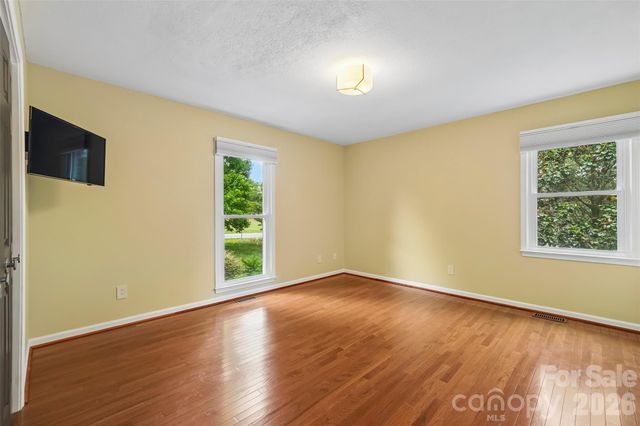 320 Canvasback Road, Mooresville, NC 28117