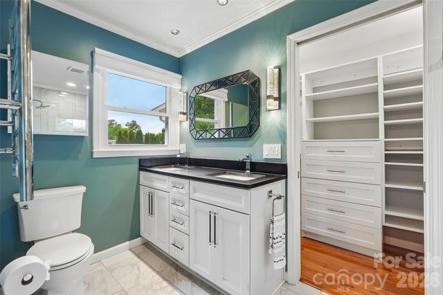 320 Canvasback Road, Mooresville, NC 28117