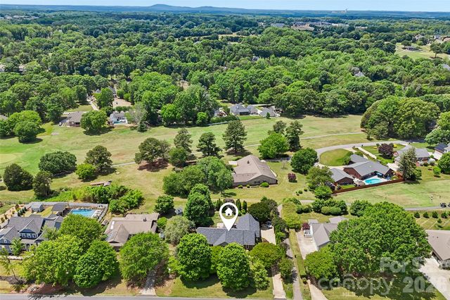320 Canvasback Road, Mooresville, NC 28117
