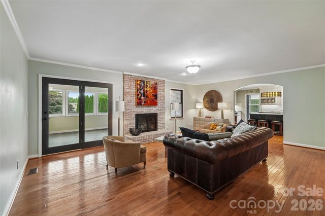 320 Canvasback Road, Mooresville, NC 28117
