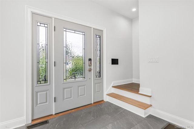 535 2nd Street Duplex "R", Mamaroneck, NY 10543