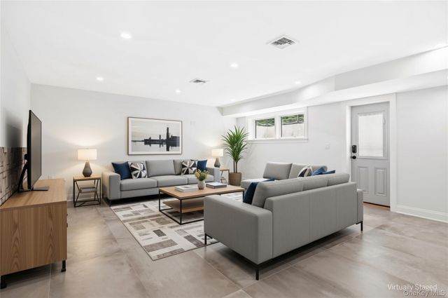 535 2nd Street Duplex "R", Mamaroneck, NY 10543