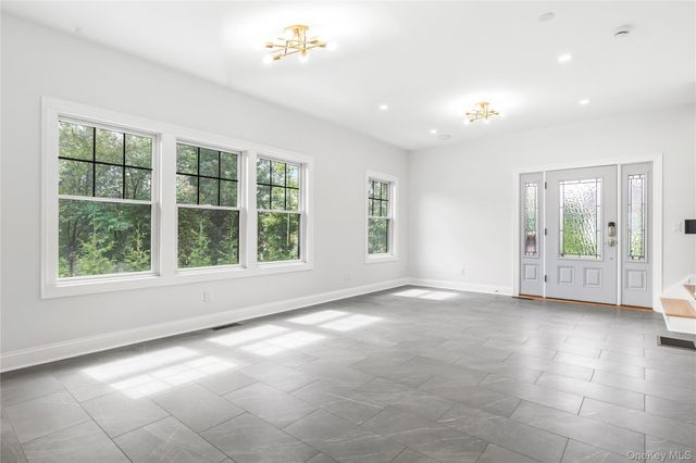 535 2nd Street Duplex "R", Mamaroneck, NY 10543