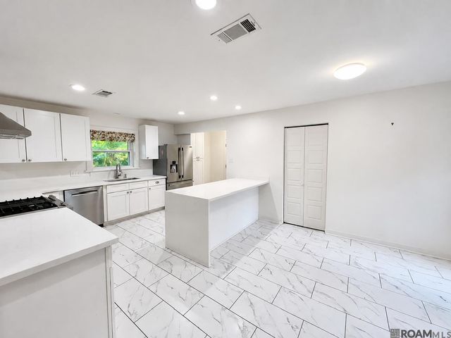 856 Rodney Dr, Baton Rouge, LA 70808