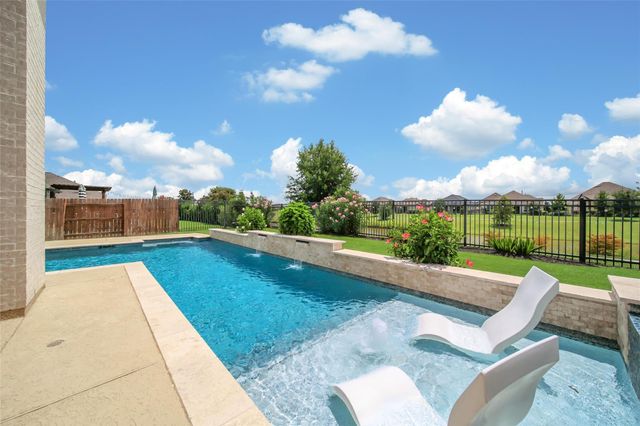 23935 Birchwood Lake Lane, Katy, TX 77493