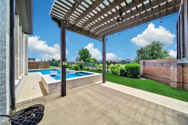 23935 Birchwood Lake Lane, Katy, TX 77493