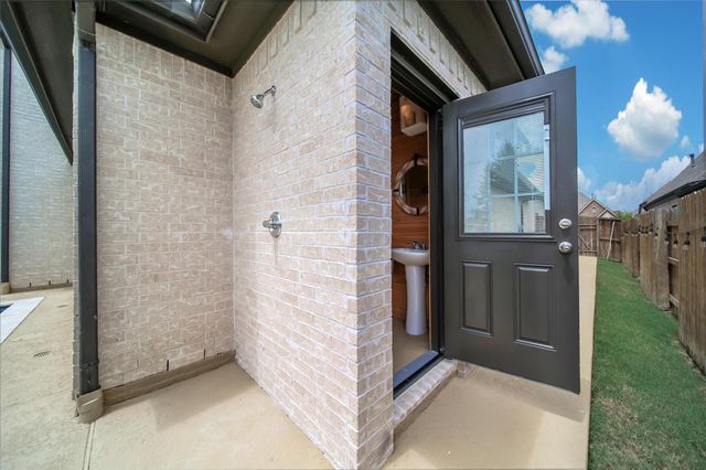 23935 Birchwood Lake Lane, Katy, TX 77493