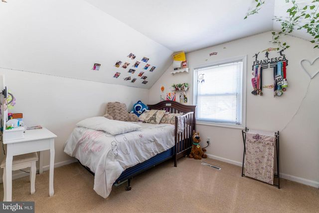 2715 W DUTTON MILL RD, Aston, PA 19014