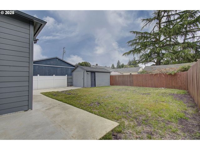 126 Ne GARFIELD St, Camas, WA 98607