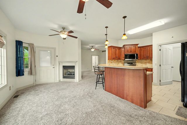 2515 Stonepost Lane, Salina, KS 67401