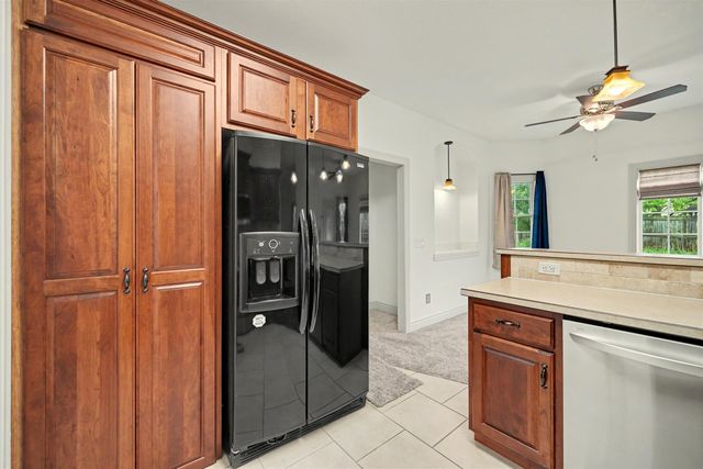 2515 Stonepost Lane, Salina, KS 67401