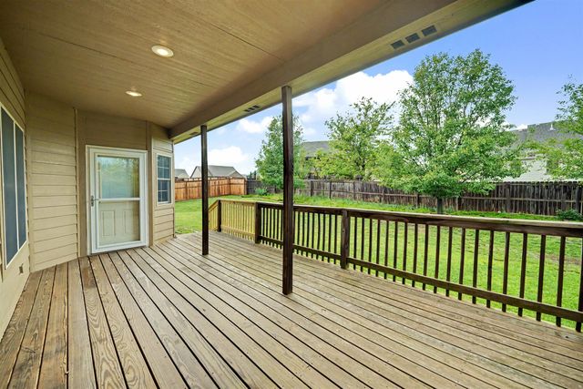 2515 Stonepost Lane, Salina, KS 67401
