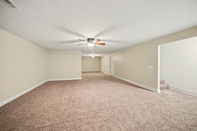 2515 Stonepost Lane, Salina, KS 67401