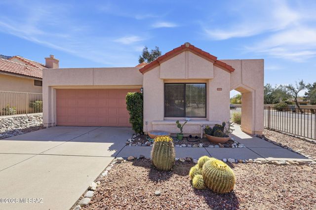 200 E Ridgeland Street, Oro Valley, AZ 85737