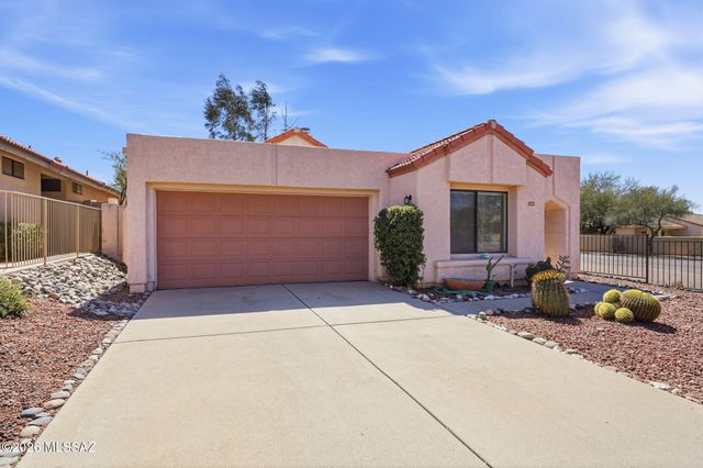 200 E Ridgeland Street, Oro Valley, AZ 85737