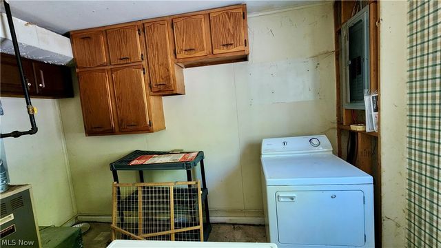 863 North, Painesville, OH 44077