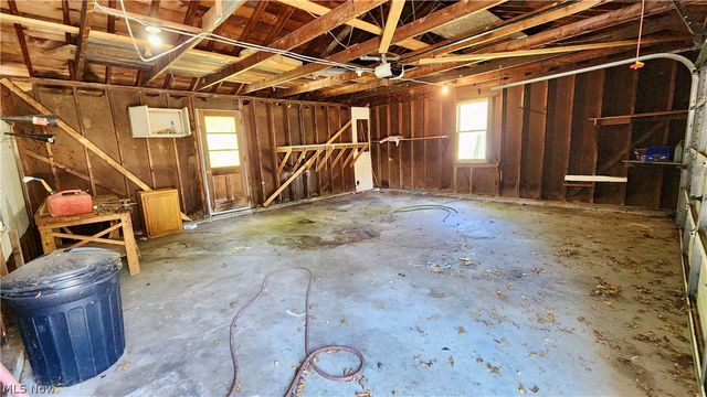 863 North, Painesville, OH 44077