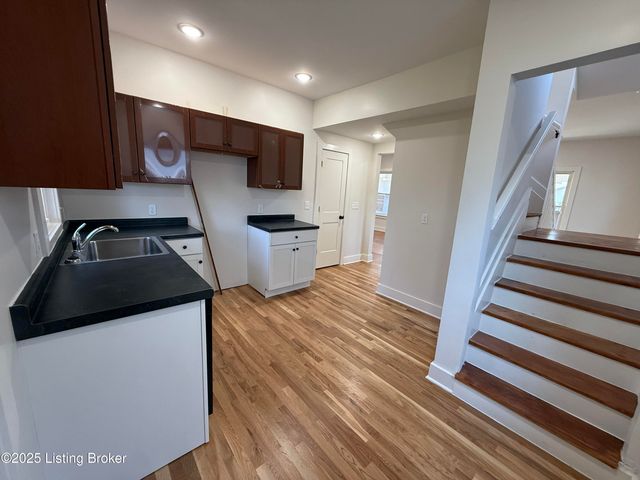 730 Hazel St 201, Louisville, KY 40211