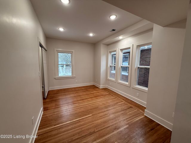 730 Hazel St 201, Louisville, KY 40211