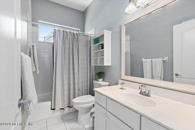 380 CLEARWATER Drive, Ponte Vedra Beach, FL 32082