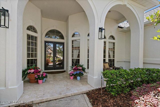 380 CLEARWATER Drive, Ponte Vedra Beach, FL 32082