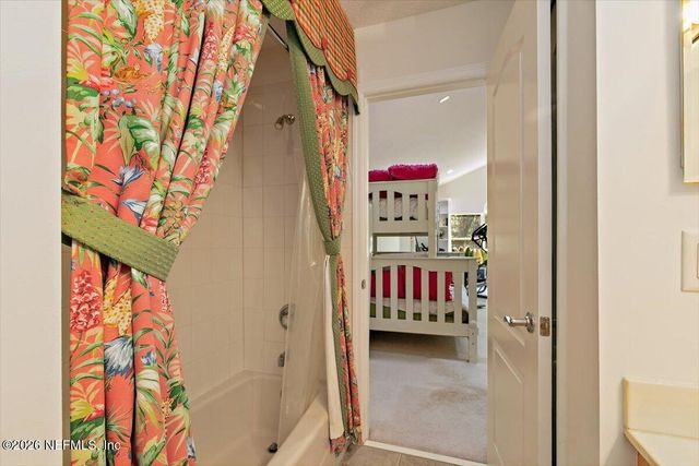 380 CLEARWATER Drive, Ponte Vedra Beach, FL 32082