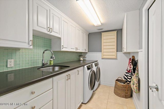 380 CLEARWATER Drive, Ponte Vedra Beach, FL 32082