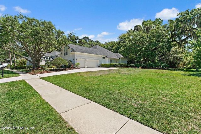 380 CLEARWATER Drive, Ponte Vedra Beach, FL 32082