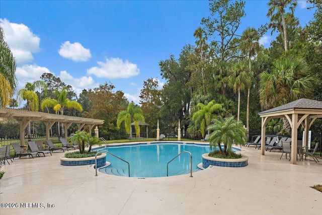 380 CLEARWATER Drive, Ponte Vedra Beach, FL 32082