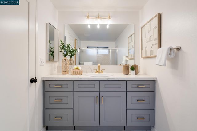 1942 Rancho Verde Circle E, Danville, CA 94526