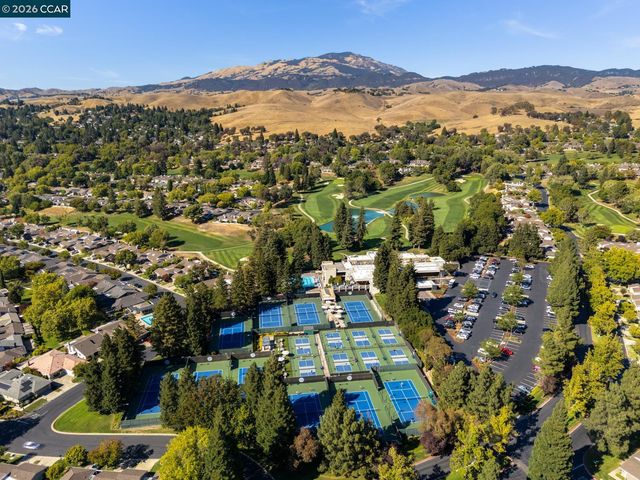 1942 Rancho Verde Circle E, Danville, CA 94526