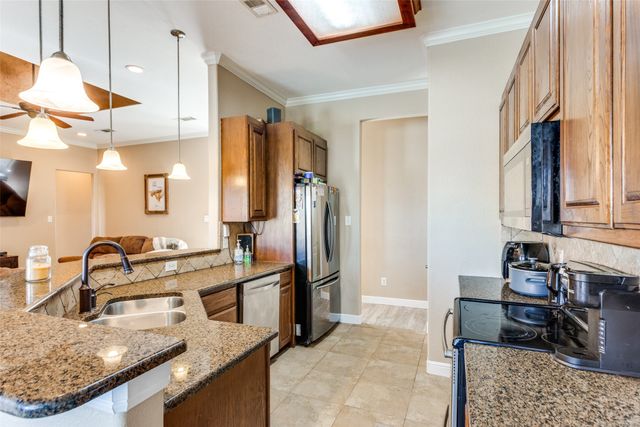 10001 County Road 519, Burleson, TX 76028