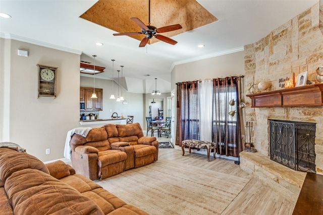 10001 County Road 519, Burleson, TX 76028