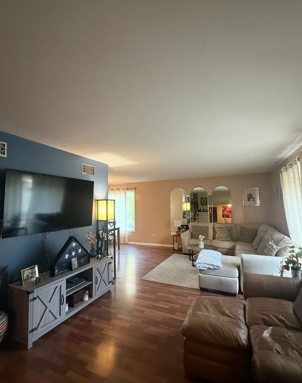 700 W 58th Street, Westmont, IL 60559 — photo 2