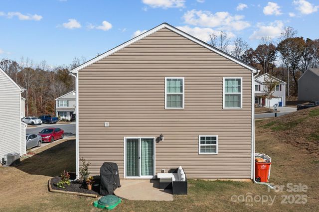 321 Kingsford Drive, Stanley, NC 28164