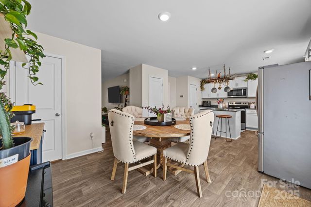 321 Kingsford Drive, Stanley, NC 28164