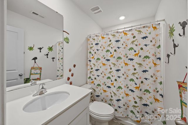 321 Kingsford Drive, Stanley, NC 28164