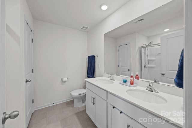 321 Kingsford Drive, Stanley, NC 28164