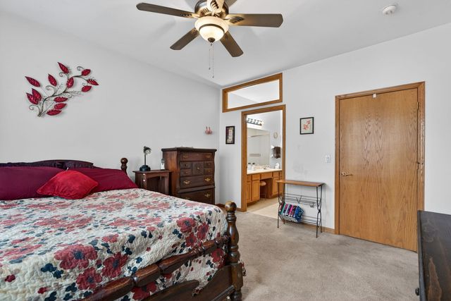 16243 Tomahawk Lake Court, Crest Hill, IL 60403