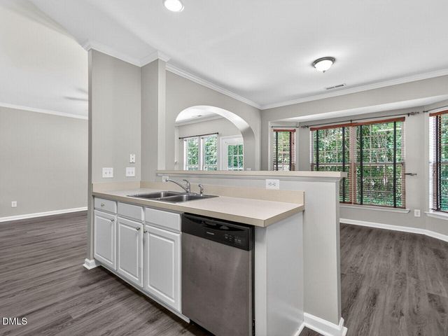 1940 Betry Place, Raleigh, NC 27603